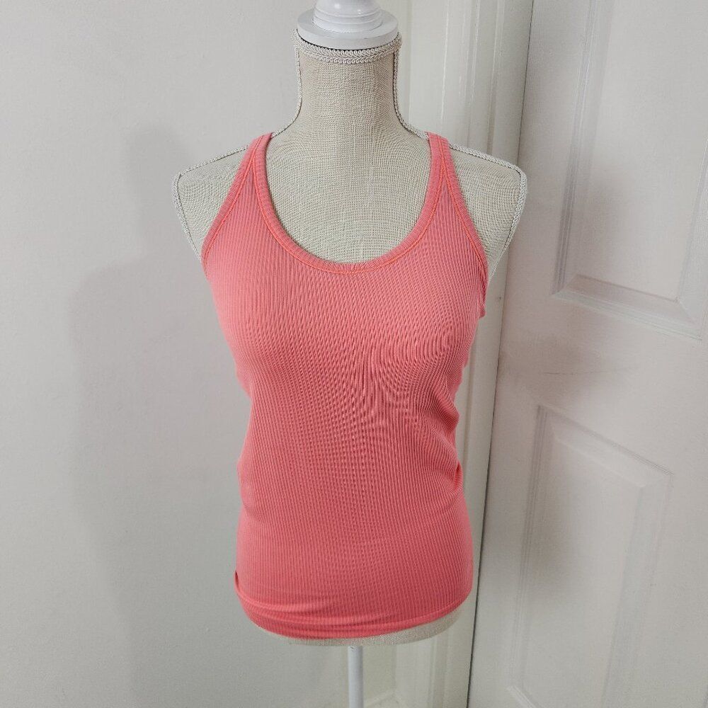 Lululemon Tank Top Womens 6 Pink Y Back Built In Bra Removable Pads Ribbed Knit